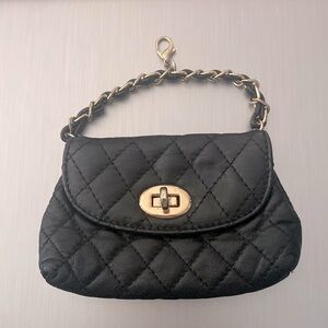 Vintage Virginia Slims Leather coin purse/purse charm/ wrislet 5 1/2 x 3